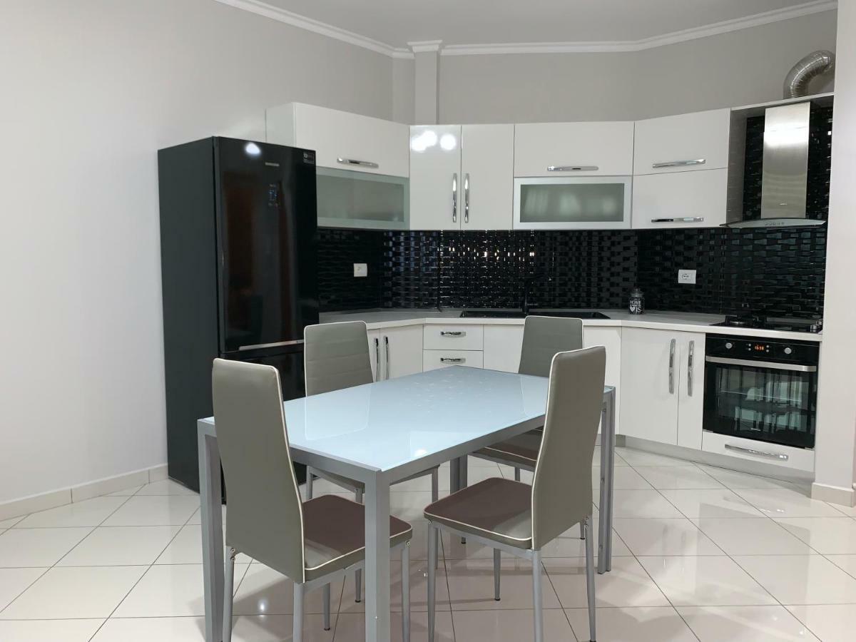 Pearl Seaview Apartment Vlore Exterior photo